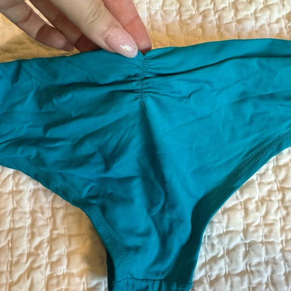 LSpace large top, 2 bottoms XS and small - Picture 8 of 8